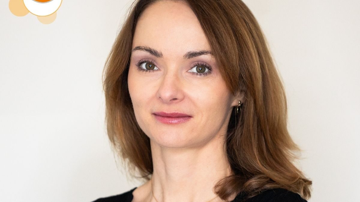 Zdjęcie portretowe lekarki Med-Plus.