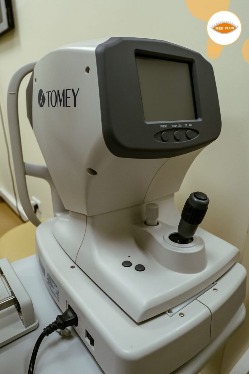 Sprzęt medyczny TOMEY RC-800