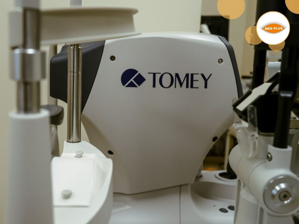 Sprzęt medyczny TOMEY RC-800